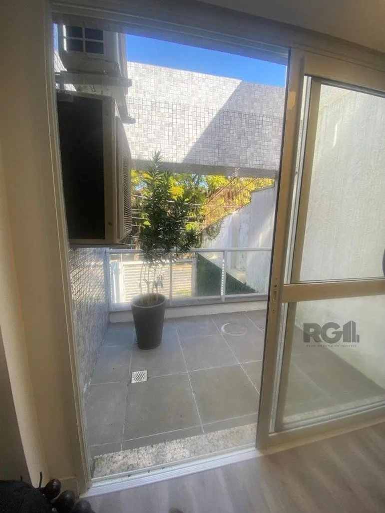 Imagem Apartamento 1 dormitório mobiliado próximo a Protásio Alves