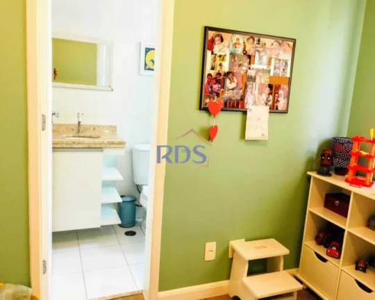 Imagem Vende apartamento de 100m² com 3 duítes e duas vagas na Vila Suzana