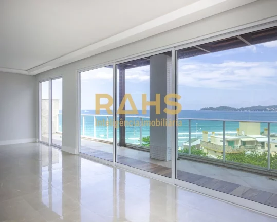 Apartamento novo frente mar com 190 m² , 3 suítes, e duas vagas de garagem. Edifício fica Localiz...