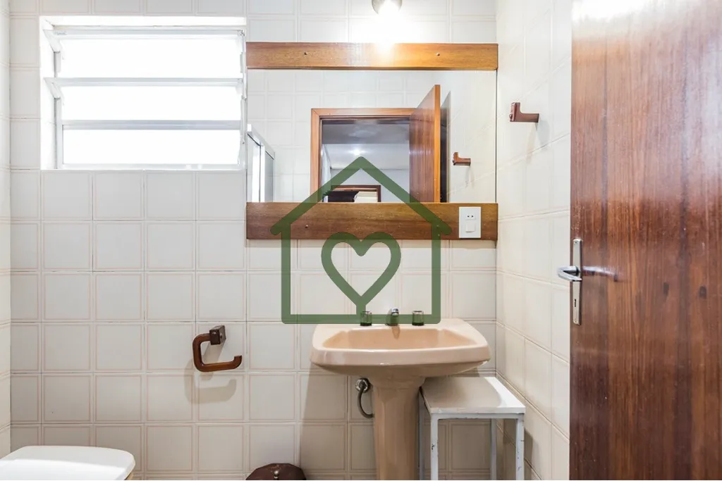 Imagem *O Lar Perfeito para Sua Família no Bairro Medianeira, Porto Alegre!* 
 
Descubra uma propriedade e...