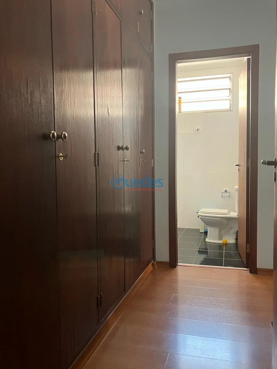 Imagem Sobrado em Santo Amaro - SP: 240m², 4 dormitórios, 2 suítes, 4 banheiros - À venda por R$2.160.000
