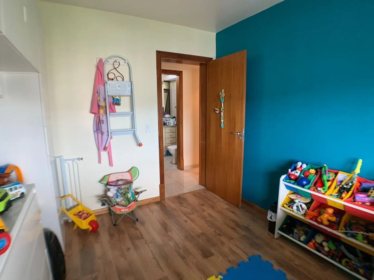Imagem Apartamento para Venda - 100.49m², 3 dormitórios, sendo 1 suites, 2 vagas - Tristeza