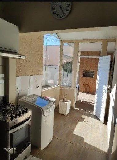 Imagem Casa Condominio para Venda - 90m², 2 dormitórios, 2 vagas - Olaria