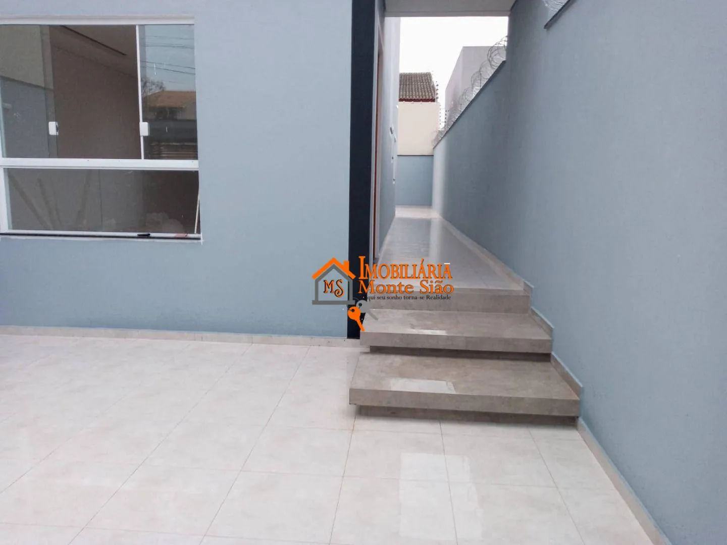 Imagem Sobrado à venda, 152 m² por R$ 859.999,00 - Carmela Três - Guarulhos/SP