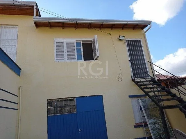 Imagem Casa para Venda - 200m², 4 dormitórios, 4 vagas - Passo da Areia