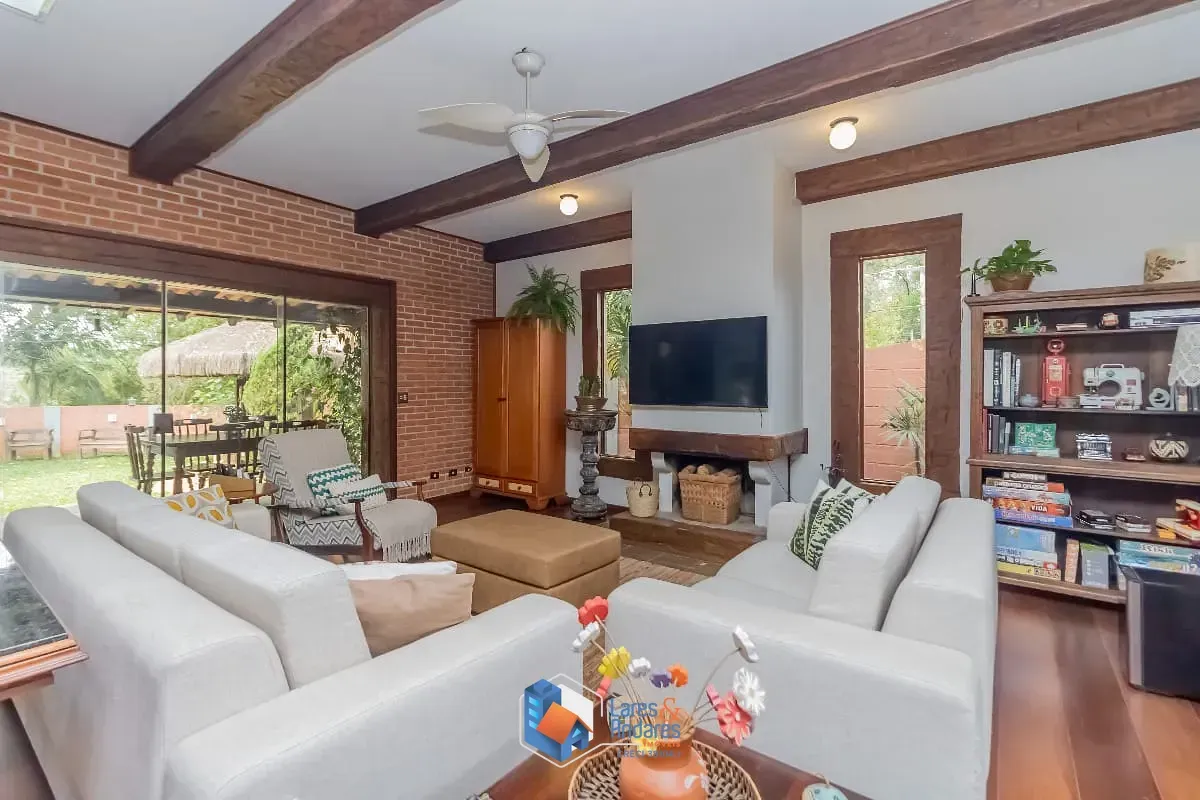 Imagem Casa no condomínio Clube Castelo para venda com 3 quartos, sendo 2 suítes, 306m²