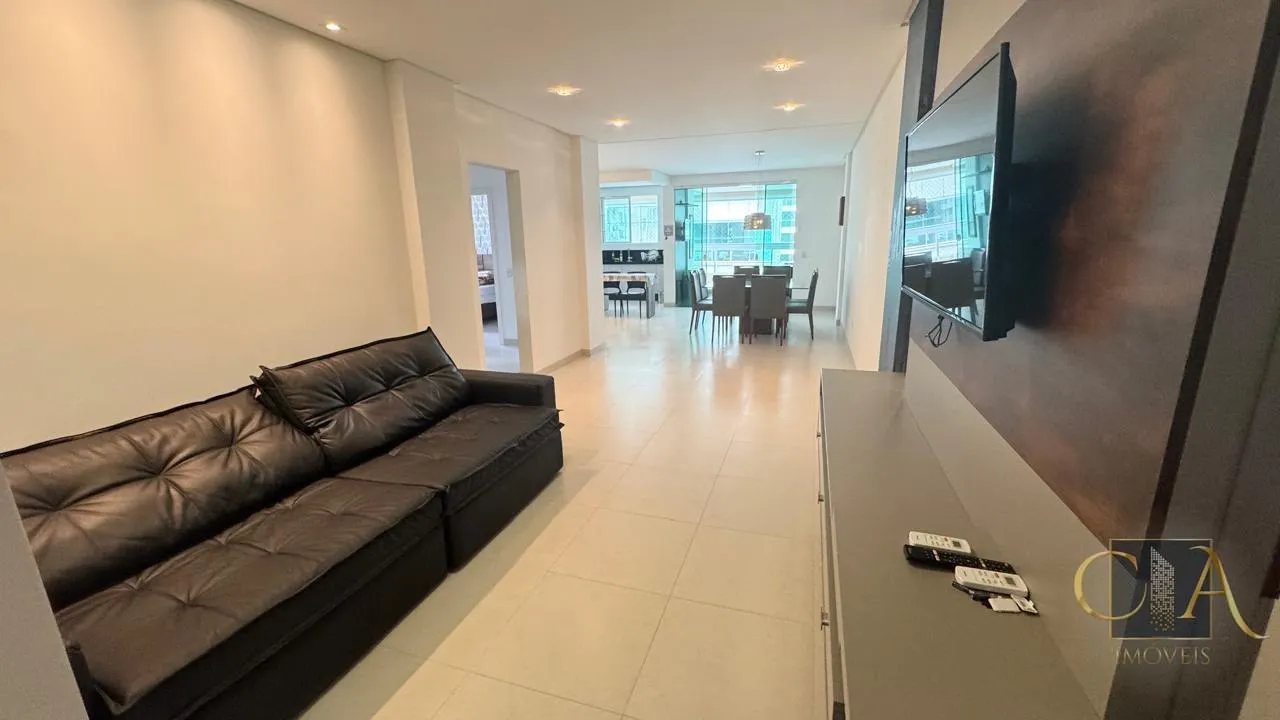 Imagem Apartamento para Venda em Itapema, Meia Praia, 3 dormitórios, 1 suíte, 2 banheiros, 2 vagas