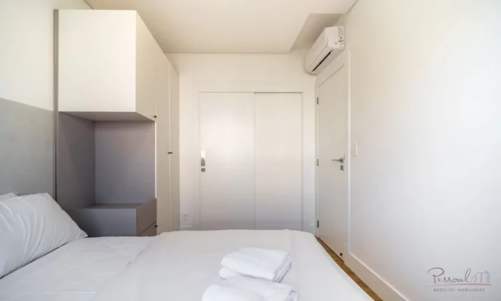 Imagem Apresentamos um apartamento novo, decorado e totalmente mobiliado, pronto para morar ou investir, lo...