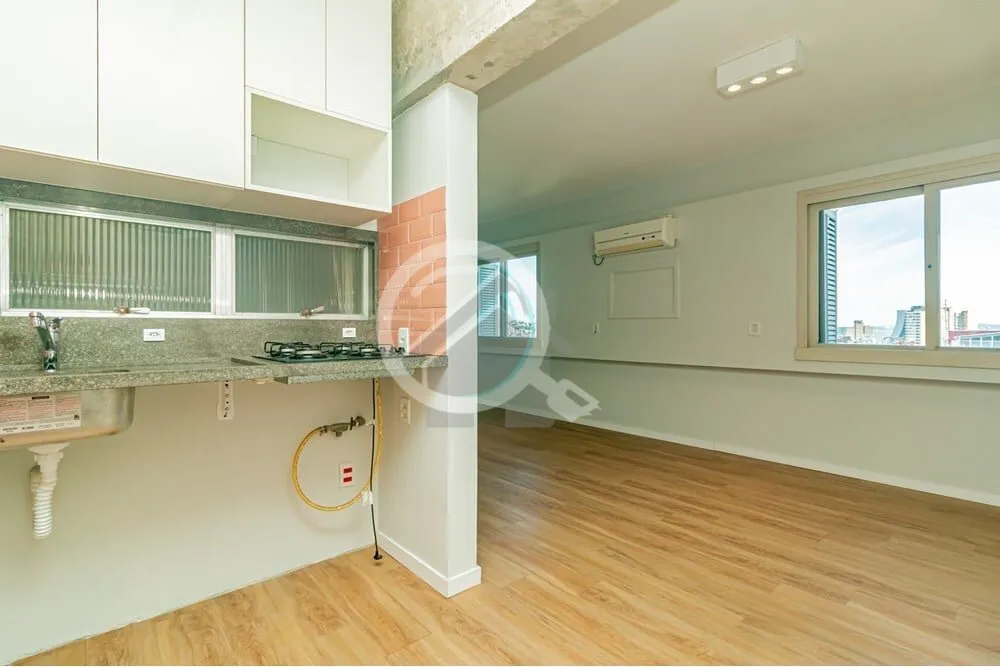 Imagem Oportunidade imperdível! Apartamento studio recém-reformado por arquiteto, pronto para morar. Loca...