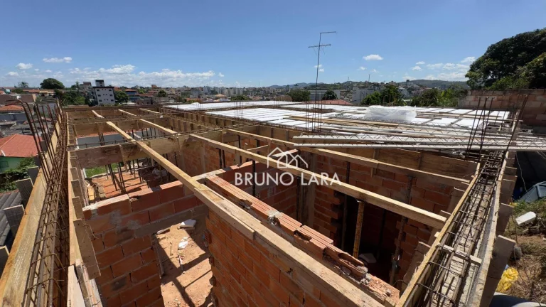 Imagem Casa a venda em Betim MG / Bairro Espírito Santo