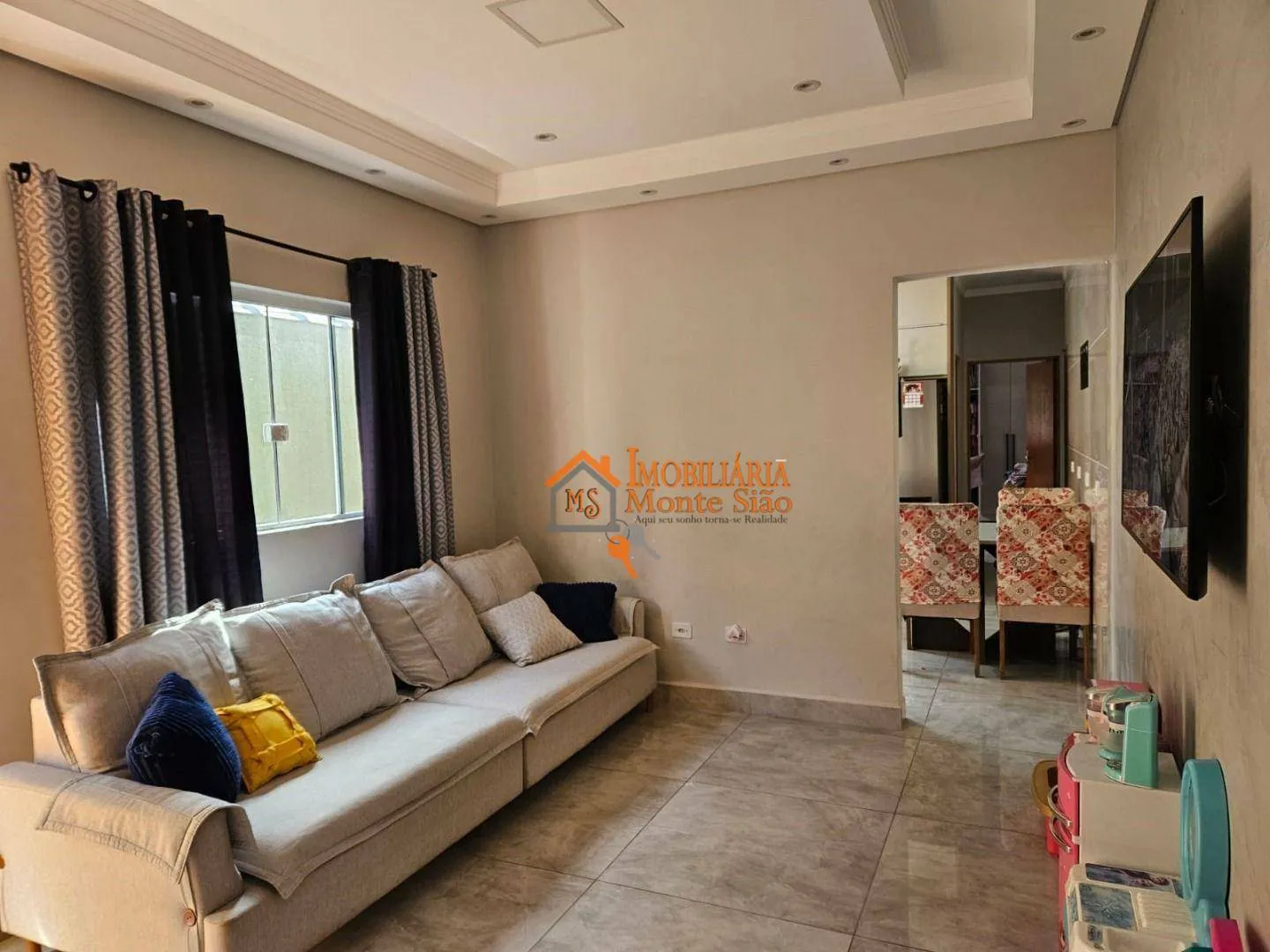 Imagem Casa com 2 dormitórios à venda, 61 m² por R$ 416.000,00 - O Pequeno Coração - Itaquaquecetuba/SP