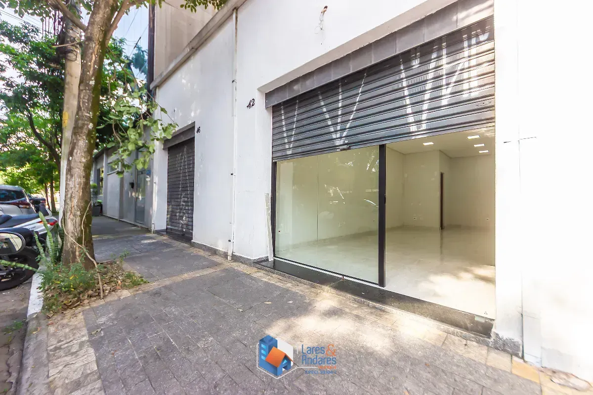 Imagem Loja de rua para venda e locação em Vila Cordeiro, 100m²