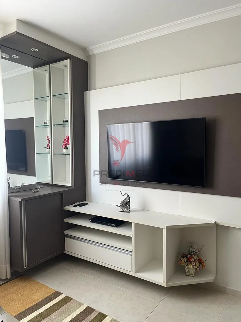 Imagem Apartamento mobiliado, a apenas 100 metros do mar no centro de Balneário Piçarras