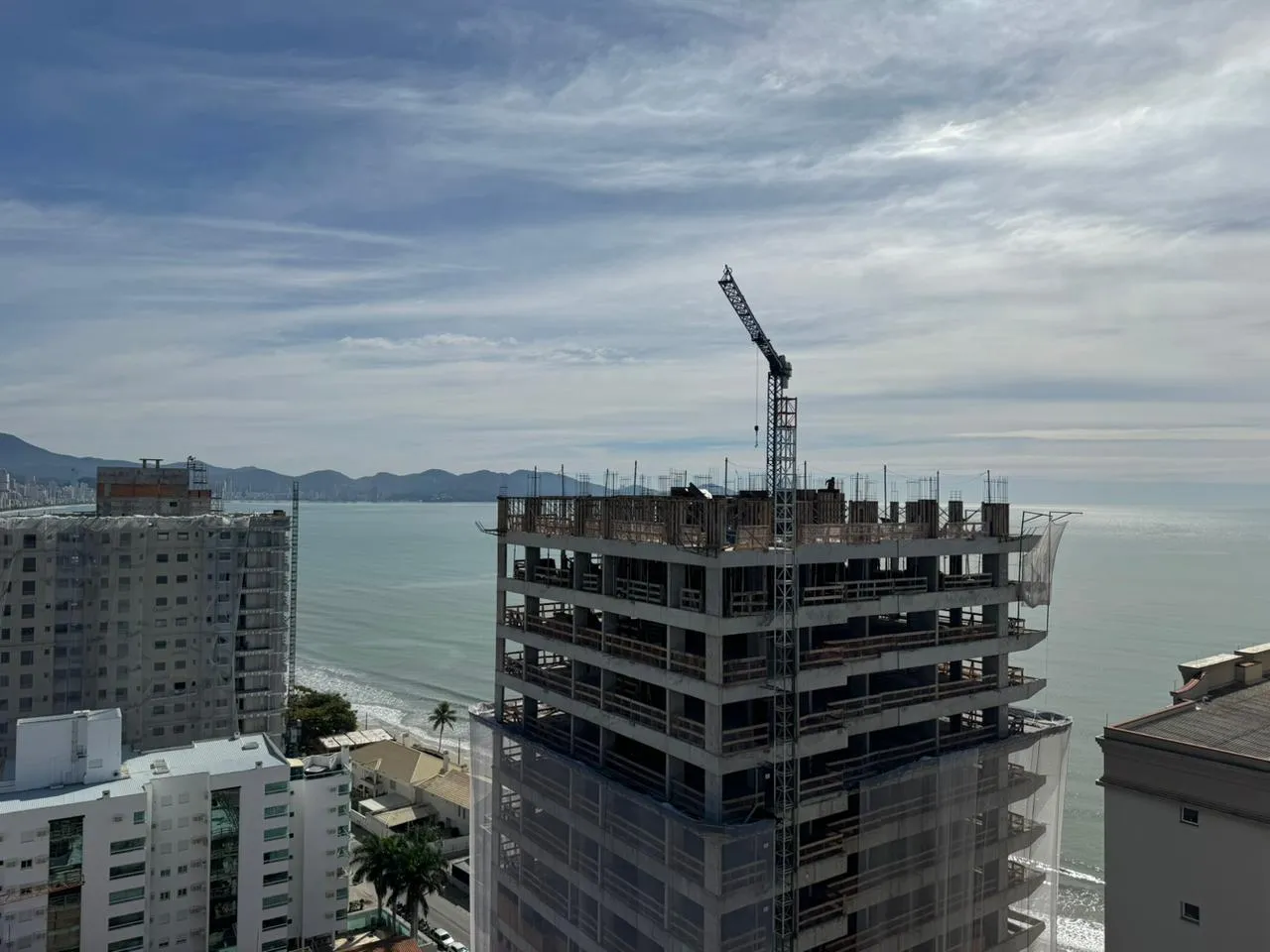 Imagem Apartamento com vista para o mar à venda com 115m2 por R$ 3.300.000,00