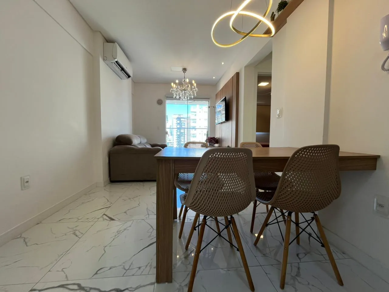 Imagem Apartamento com vista para o mar à venda com 68m2 por R$ 996.600,00