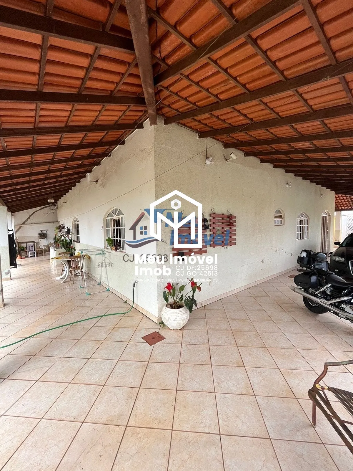 Imagem Casa 3 Quartos 2 Suítes 8 Vagas 800m² 100% Laje Escriturado