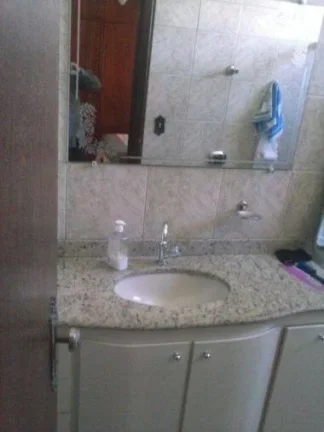 Imagem Excelente casa no melhor ponto do bairro.