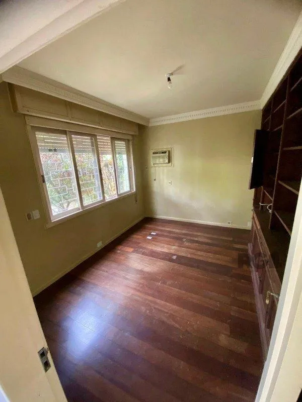 Imagem Residência de Alto Padrão para Locação - Três Figueiras | Porto Alegre