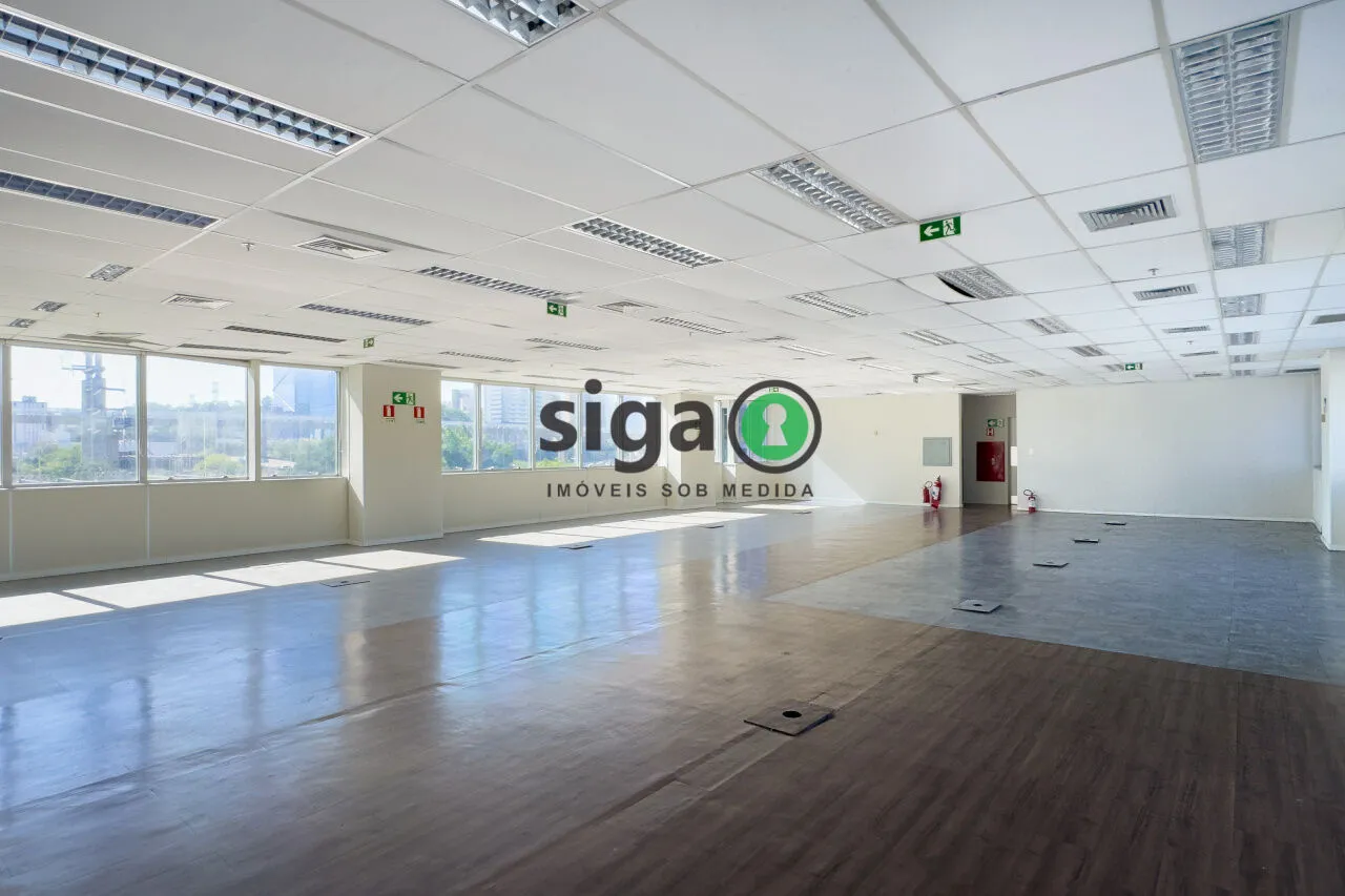 Imagem Sala Comercial e 6 banheiros para Locação, 457 m² por R$ 25.000