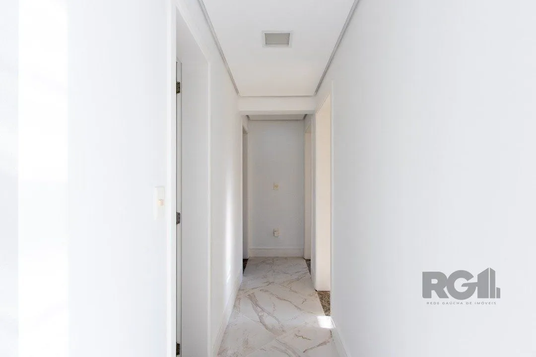 Imagem Apartamento para Venda - 102m², 3 dormitórios, sendo 2 suites, 2 vagas - Tristeza