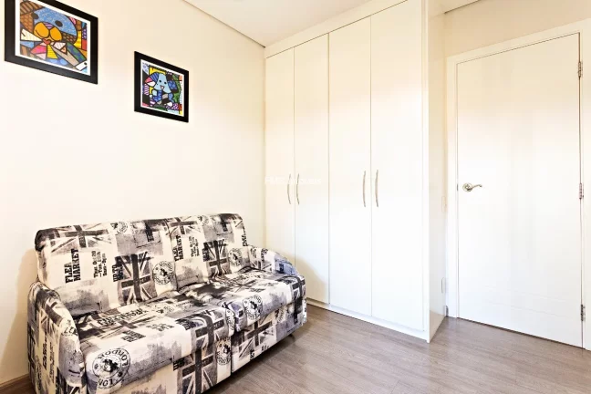Imagem Apartamento para locação em Moema, com 2 suítes, 3 vagas de garagem.