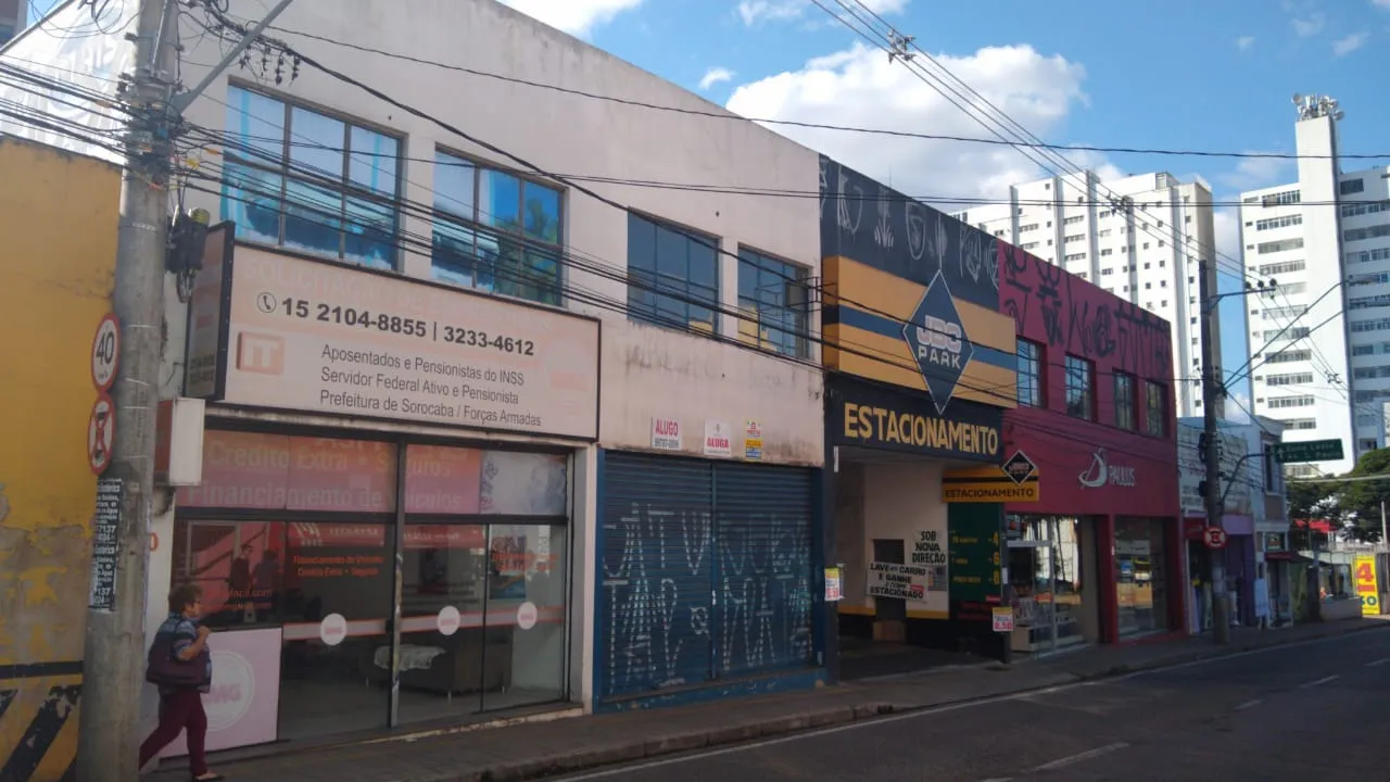 Imagem Salão Comercial com Andar Superior no Centro de Sorocaba ? 150m² de Área Total