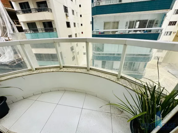 Imagem Apartamento Frente Mar para Venda em Balneário Camboriú, CENTRO, 4 dormitórios, 2 suítes, 5 banheiros, 2 vagas