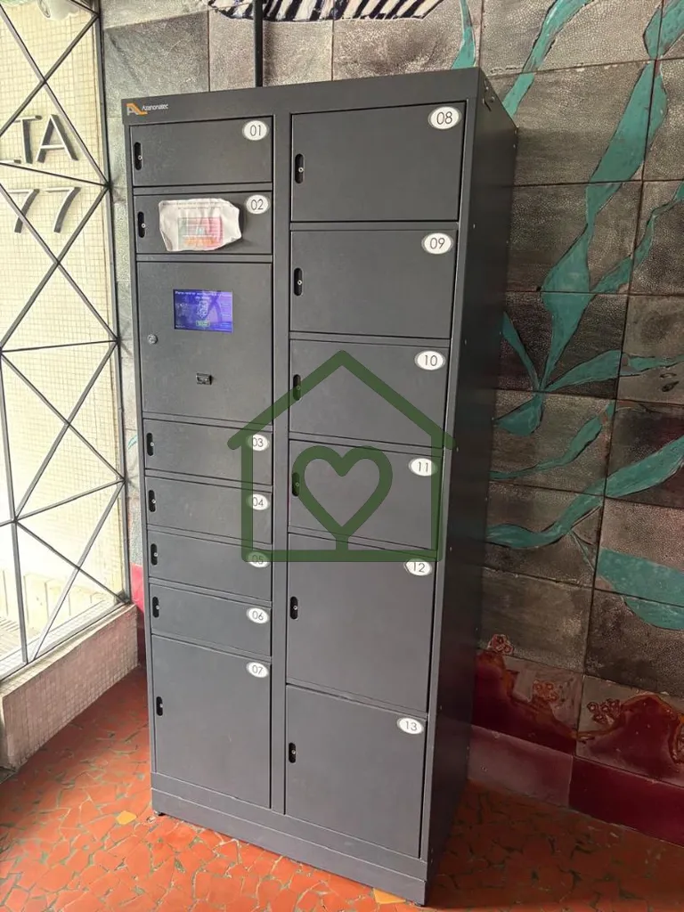 Imagem Vendo apartamento totalmente mobiliado e equipado, na Praça Conde esquina Duque de Caxias, a poucos...