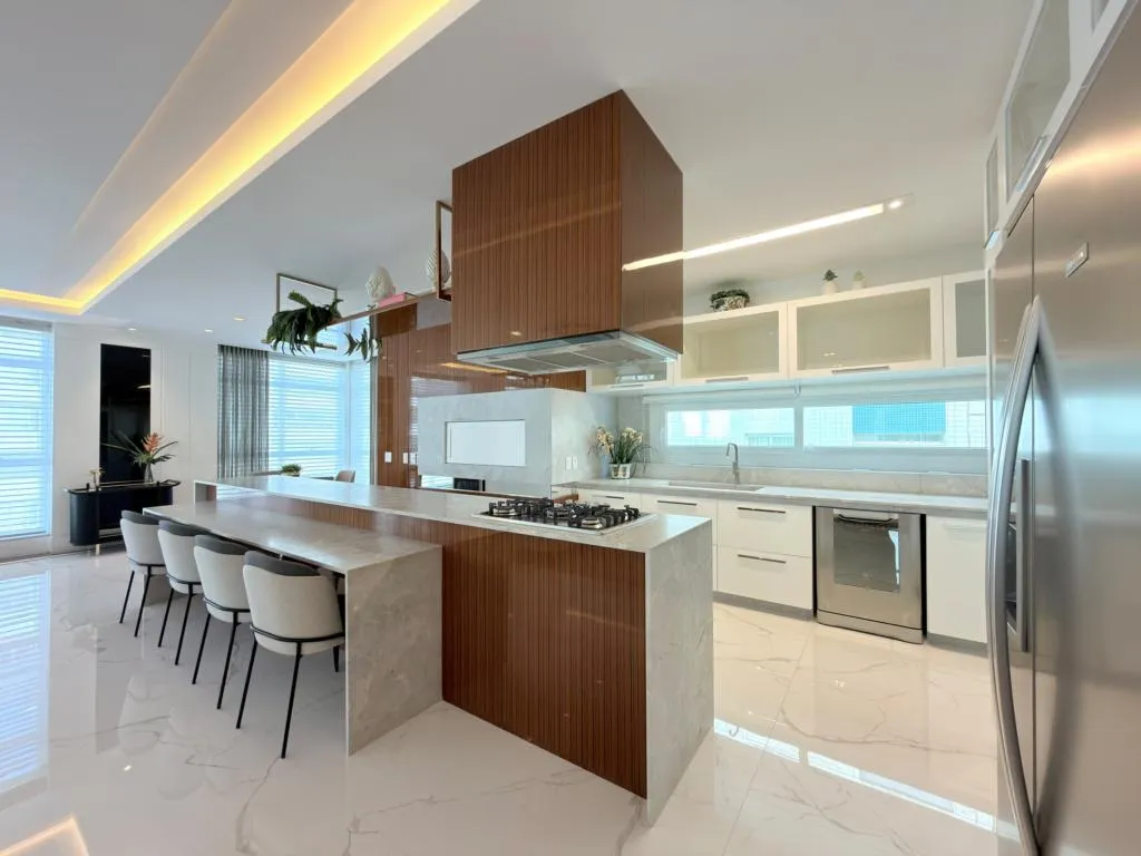 Imagem Apartamento 4 Dormitórios - Bairro Navegantes