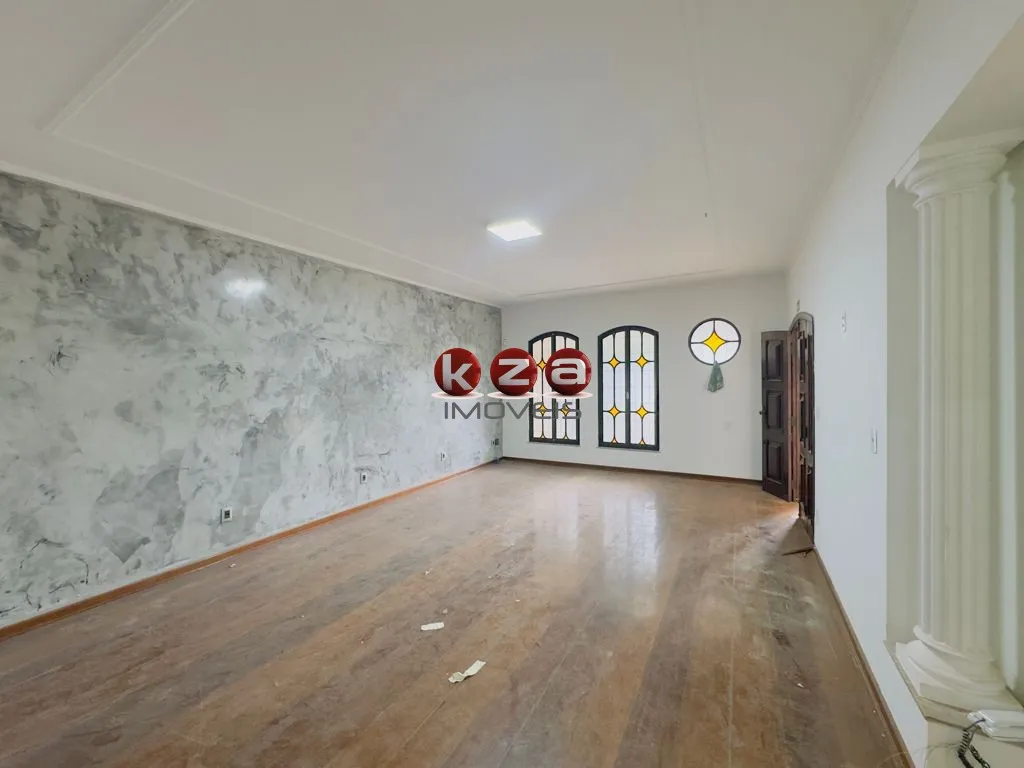 Imagem Casa Comercial térrea para Locação, Nova Valinhos, Valinhos-SP: 5 salas, 4 Banheiros, 6 Vagas, 393 m².