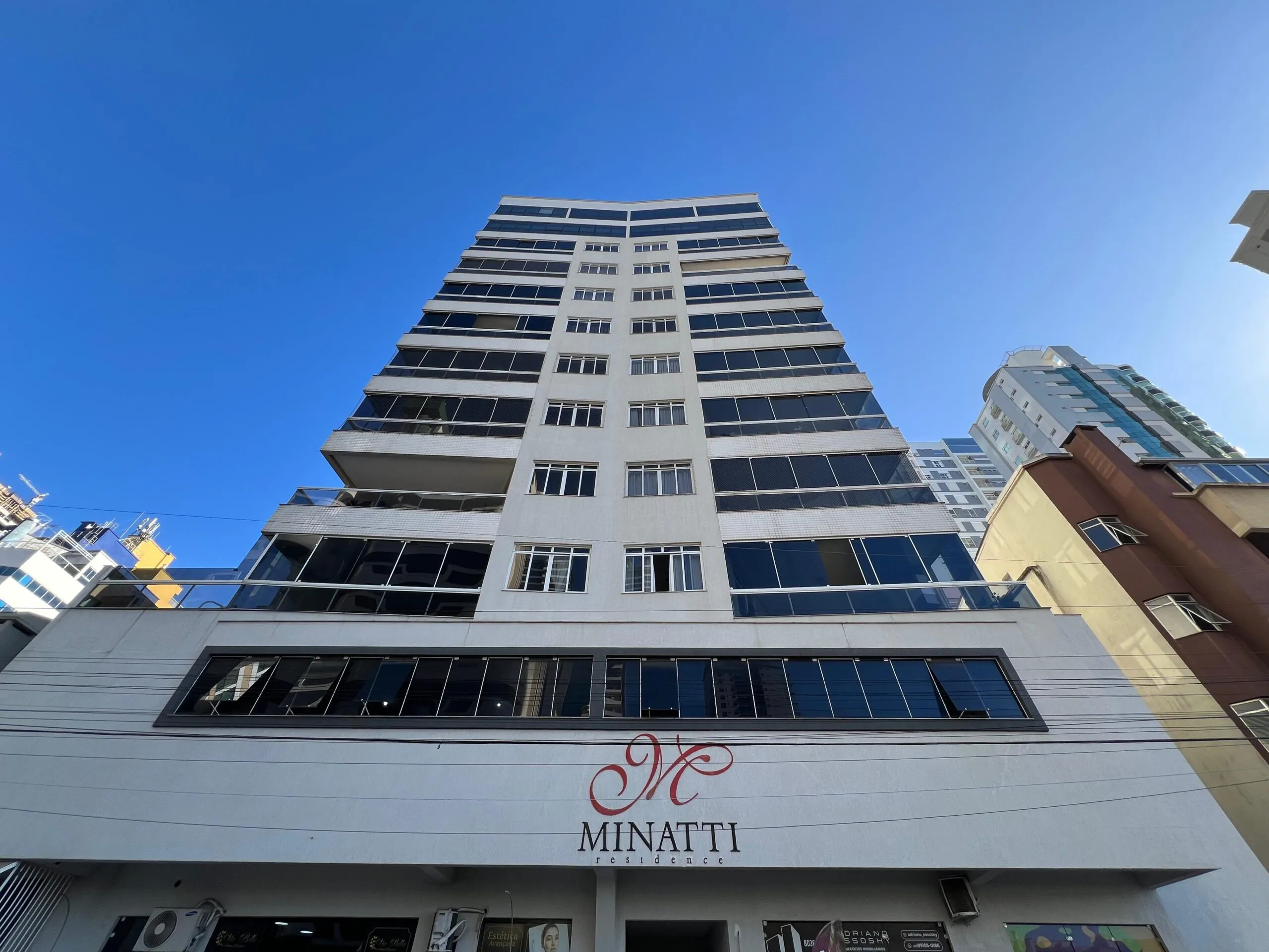 Foto do imóvel Apartamento à venda com 130m2 por R$ 2.300.000,00