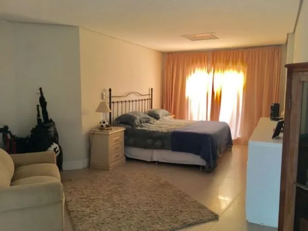 Imagem Casa Condominio para Venda - 414m², 4 dormitórios, sendo 4 suites, 4 vagas - Belém Novo