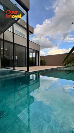 Imagem Casa em Condomínio de Luxo em Ribeirão Preto-SP: 4 quartos, 4 suítes, 2 salas, 5 banheiros, 4 vagas de garagem, 250m² de área.