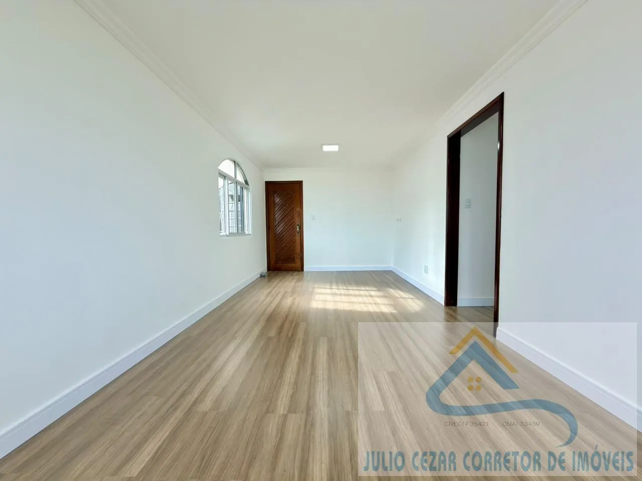 Imagem Apartamento para Venda em São José dos Pinhais, Três Marias, 3 dormitórios, 1 banheiro, 1 vaga