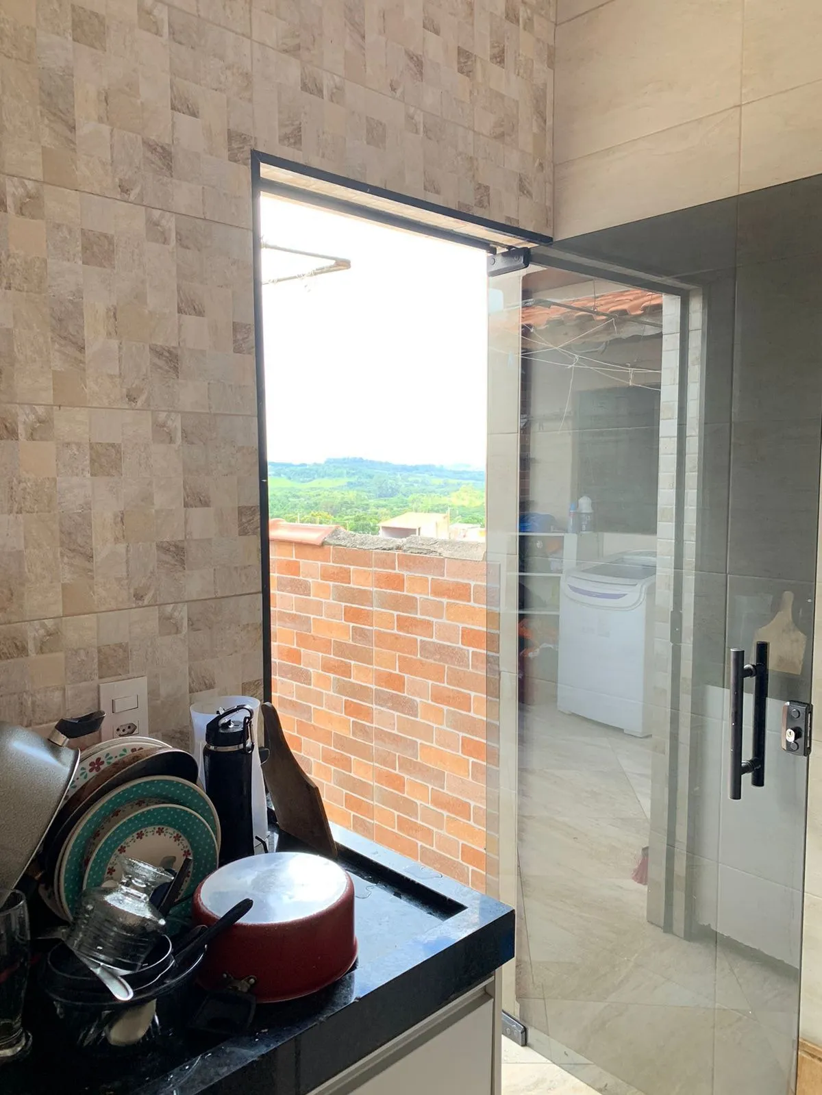 Imagem Casa com Garagem e Salão Comercial à Venda no Jardim Alpes de Sorocaba