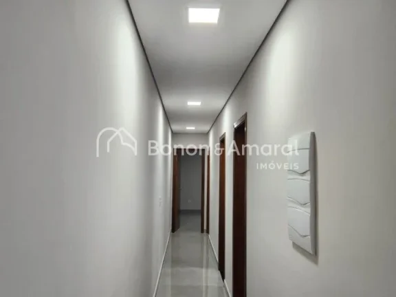 Imagem Excelente casa nova térrea com 3 quartos ( sendo 1 suíte) em terreno de 200 m² no Condomínio Mon...