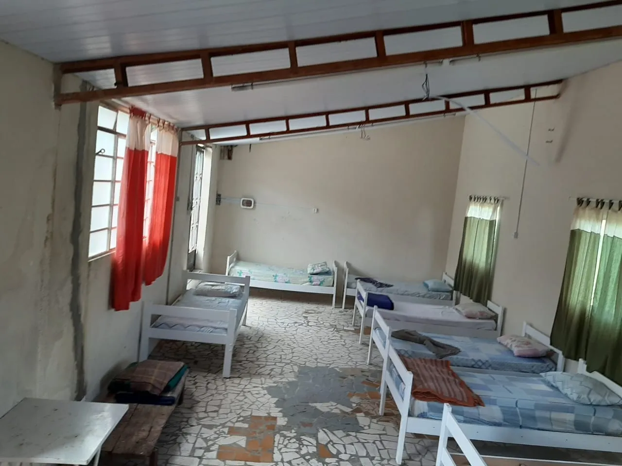 Imagem Comercial à venda 2 Quartos, 3 Suites, 250M², Santa Rita, Aparecida - SP