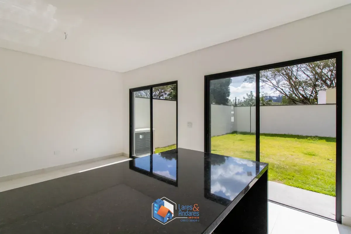 Imagem Casa para venda em Chácaras Maringá com 3 quartos, sendo 1 suíte, 104m²