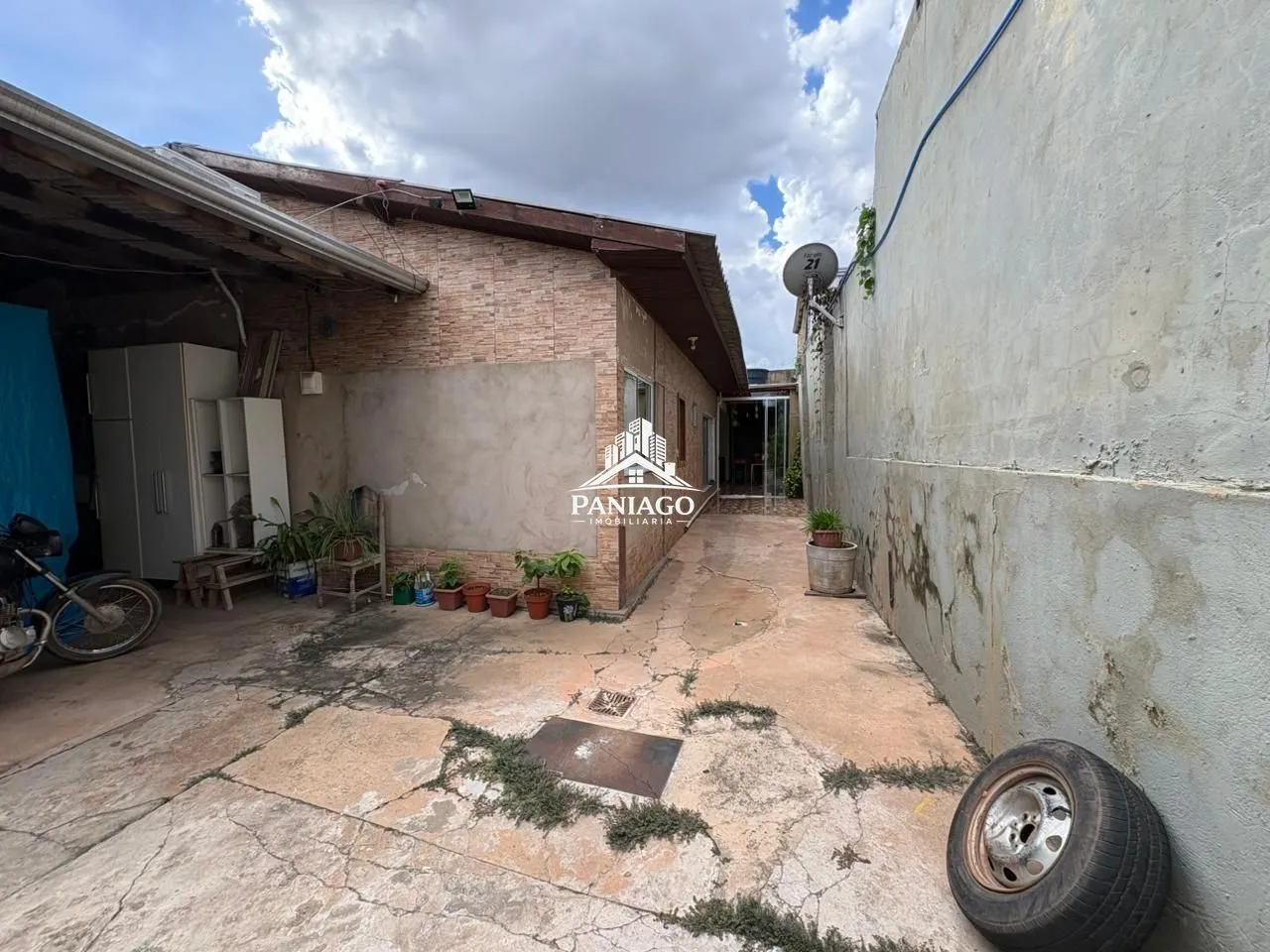 Imagem OPORTUNIDADE IMPERDÍVEL - USO RESIDENCIAL E COMERCIAL