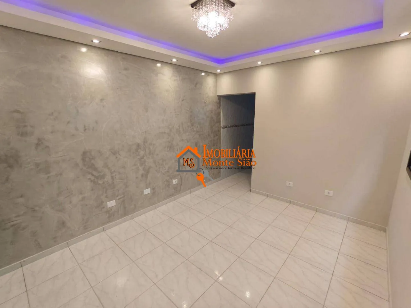 Imagem Casa com 2 dormitórios à venda, 100 m² por R$ 590.000,00 - Jardim do Triunfo - Guarulhos/SP