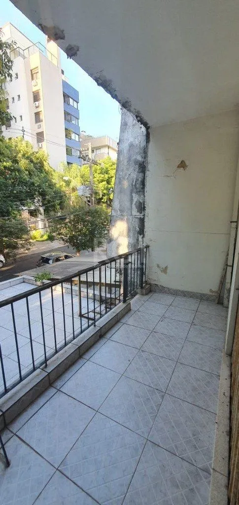 Imagem Casa para Venda 3 dormitórios, 2 vagas - Petrópolis