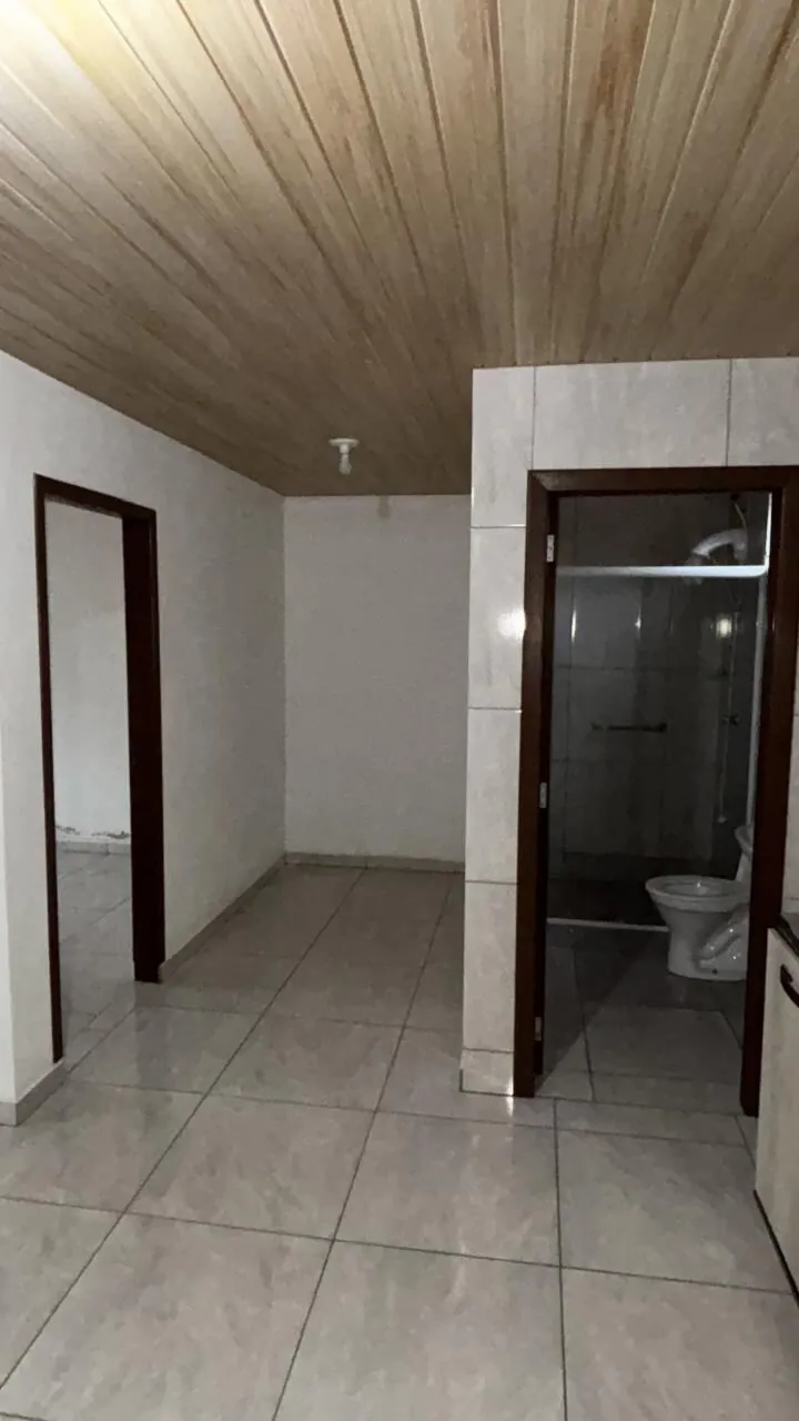Imagem CASA PARA LOCAÇÃO NO BAIRRO ESPINHEIROS