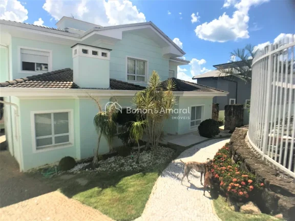 Imagem Linda casa, Construção sólida, muito bem acabada, em amplo terreno, com vista de tirar o folego, ...