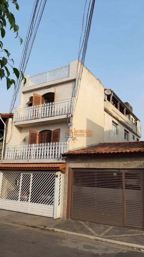 Imagem Sobrado com 6 dormitórios à venda, 257 m² por R$ 720.000,00 - Jardim Santa Clara - Guarulhos/SP