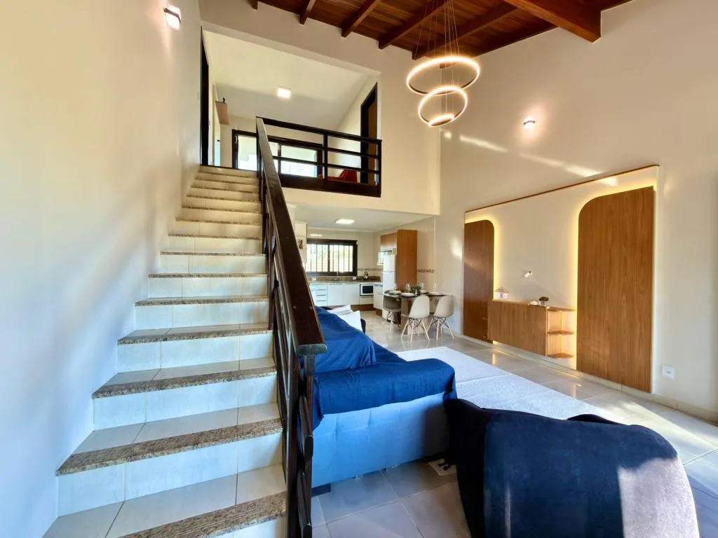 Imagem Casa 4 Dormitórios - Bairro Zona Norte