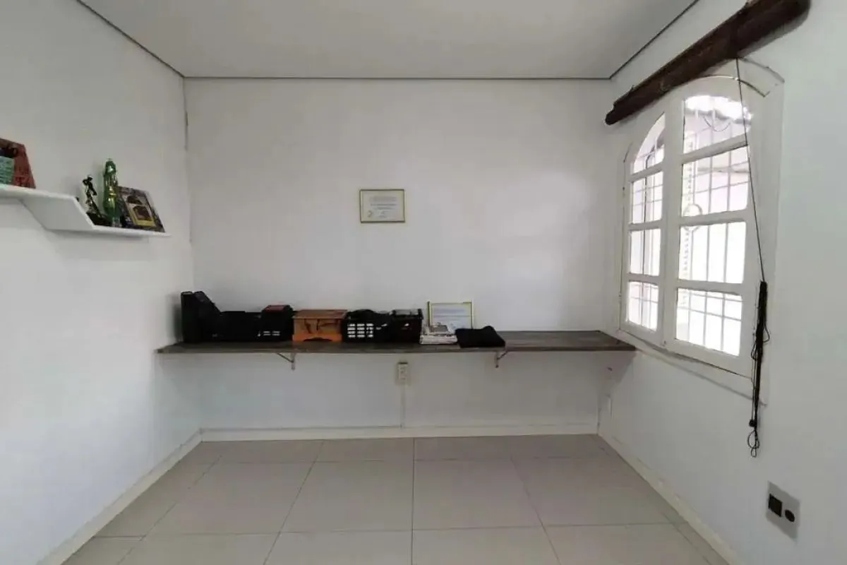 Imagem Sobrado com suíte, piscina e espaço gourmet no Jardim Sabará