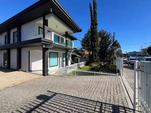 Imagem Venha conhecer essa maravilhosa casa localizada em um dos bairros mais valorizados da cidade!