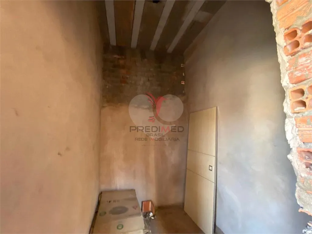 Imagem Prédio Inteiro de 395m² no bairro Jardim Ubirama, em Lençóis Paulista