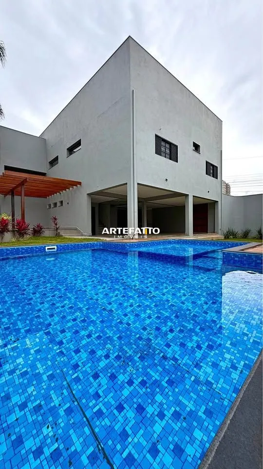 Foto do imóvel Casa à venda em Franca, Jardim Santana, com 4 quartos, 320m2 em Avenida Tenente Lund Presoto