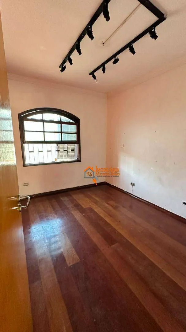 Imagem Casa com 3 dormitórios, 198 m² - venda por R$ 895.000,00 ou aluguel por R$ 7.000,00/mês - Jardim Santa Clara - Guarulhos/SP